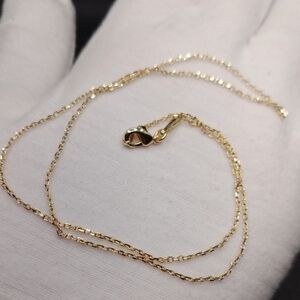 Elegant Gold tone fashion Chain Necklace